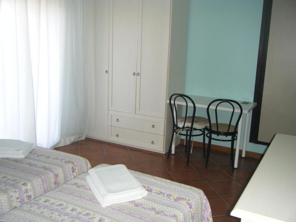 Hotel Cordova Firenze Szoba fotó